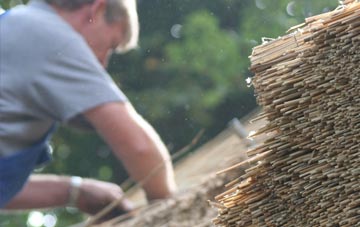 professional Illogan thatchers